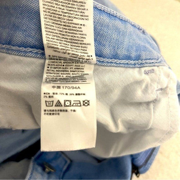 Old Navy Women’s Mid-Rise Rockstar Jeans Plus Size 18 Stretch Skinny Light Wash - Picture 7 of 8